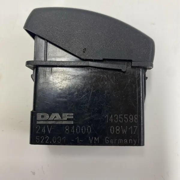 Кнопка освітлення салону кабіни DAF, 24 В, б/в, 1435598